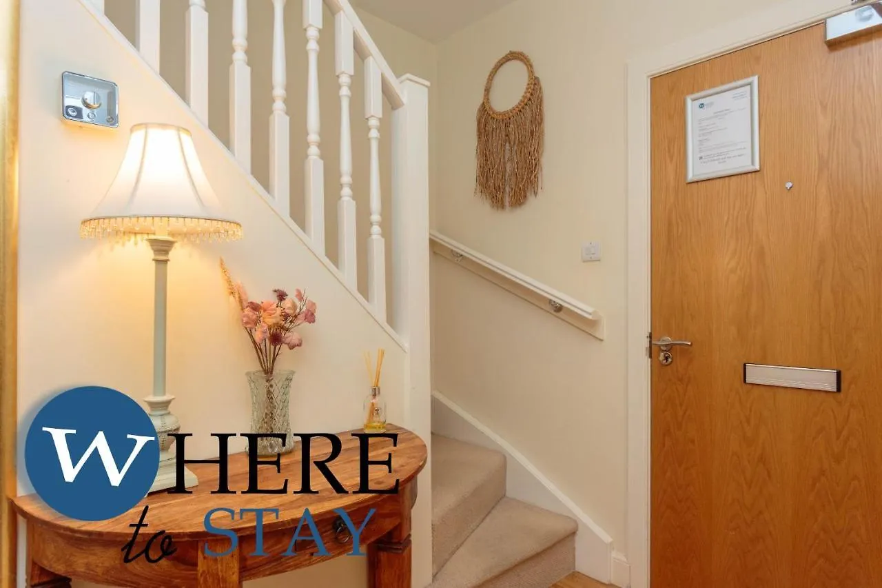 Caledonian Road Lovely 1 Bed Apartment 爱丁堡