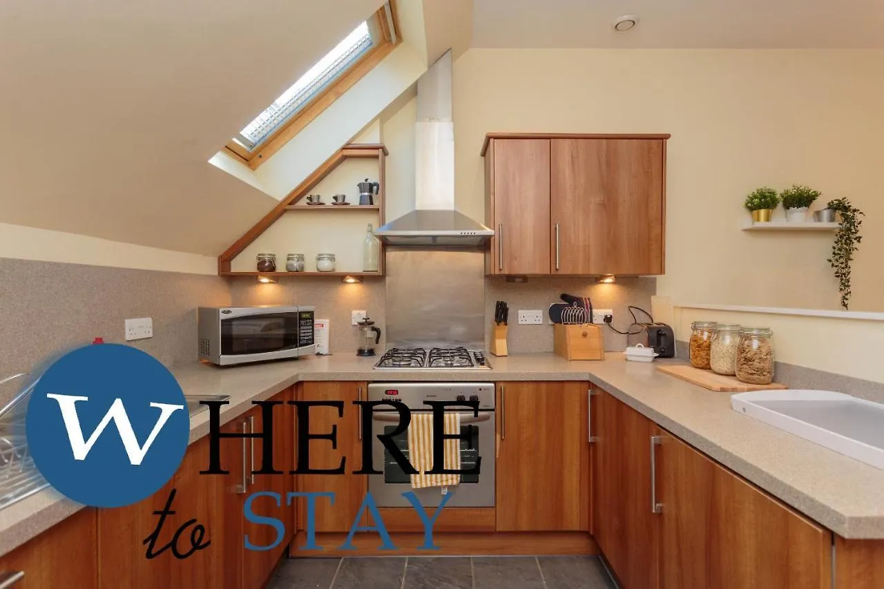 Caledonian Road Lovely 1 Bed Apartment Edinburgh