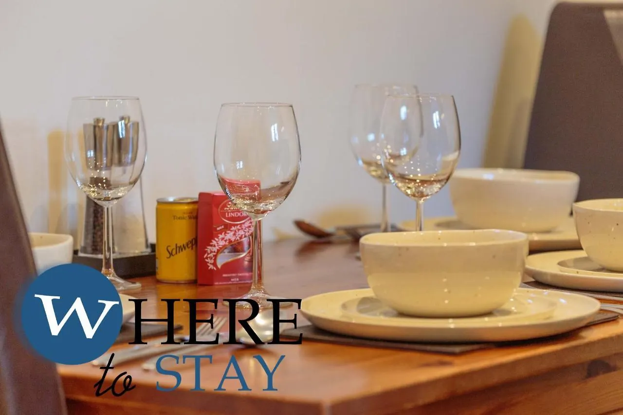 Caledonian Road Lovely 1 Bed Apartment 爱丁堡